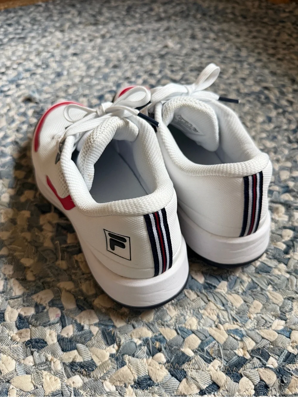 Fila barely used